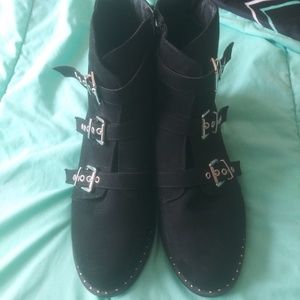 Torrid Zip-up Ankle Boots